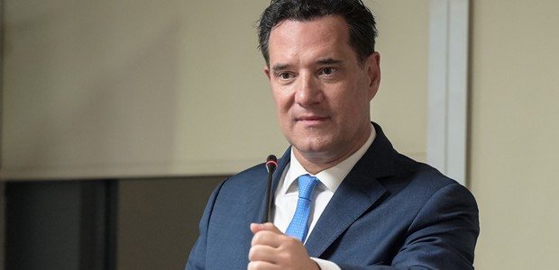 Σαφάρι εγκαινίων από τον υπουργό Υγείας Άδωνι Γεωργιάδη