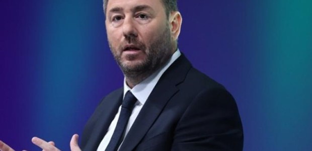 Η πολιτική αλλαγή περνάει μέσα από τη νίκη του ΠΑΣΟΚ