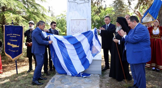 Aποκαλύφθηκε το Μνημείο Ηρώων της 5ης Μεραρχίας Κρητών