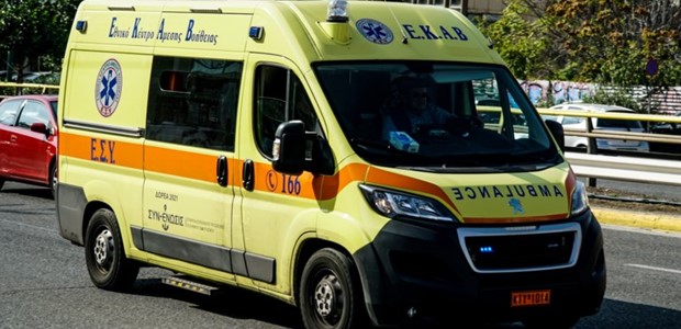 Νεκρή 65χρονη μετά από πτώση από μπαλκόνι 