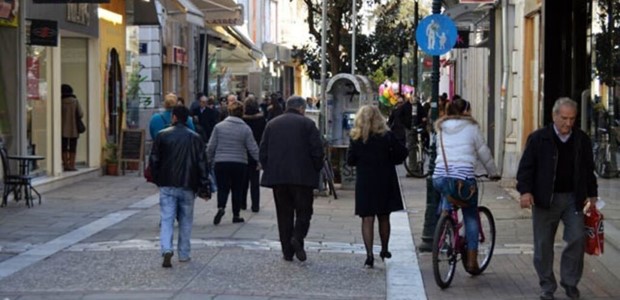 Πτώση στην πασχαλινή αγορά του Βόλου