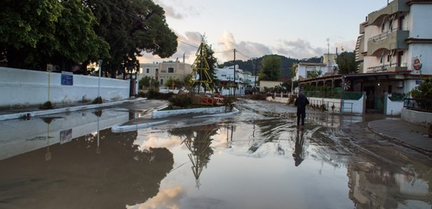 Εξασθενεί σήμερα η κακοκαιρία "Bora"