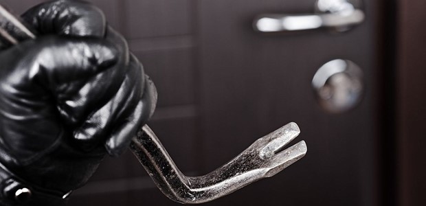 Διαρρήκτες “χτύπησαν” χρηματοκιβώτιο με 50.000 ευρώ