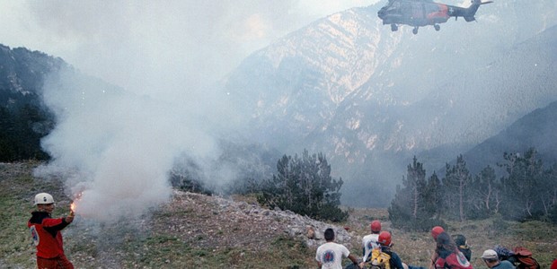 H δραματική επιχείρηση διάσωσης 50χρονης (βίντεο)
