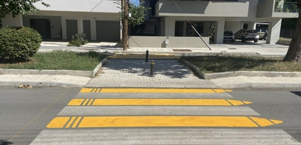 “Χρώμα” σε 19 διαβάσεις έξω από σχολεία των Τρικάλων