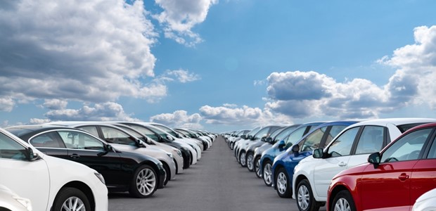 Καλπάζουν οι πωλήσεις νέων αυτοκινήτων τον Νοέμβριο