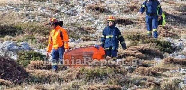 Εύβοια: Απεγκλωβίστηκε τραυματίας με ελικόπτερο (video)