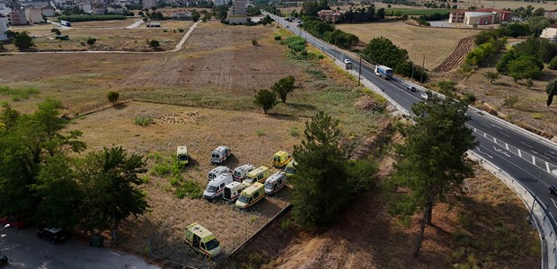Το ΕΚΑΒ Λάρισας αποκτά «πράσινο» κτίριο και ασθενοφόρα