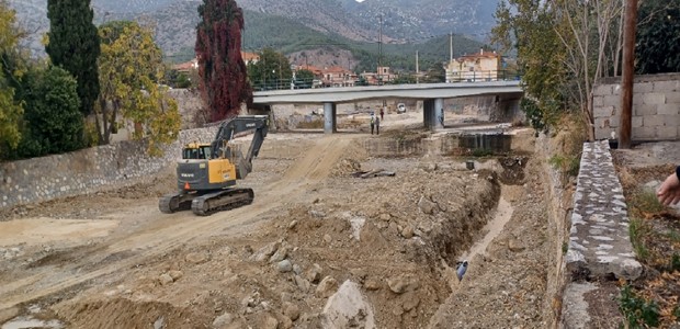 Επισκευάζονται αγωγοί της ΔΕΥΑΜΒ