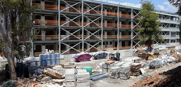 Σε εξέλιξη το σχέδιο βελτίωσης των δομών φοιτητικής στέγης