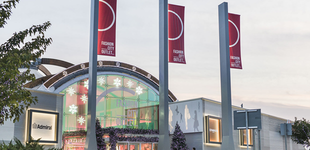 Οκτώβριος γεμάτος εκπλήξεις στο Fashion City Outlet: Θέατρο σκιών και ιστορικά αυτοκίνητα για όλη την οικογένεια!