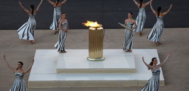 Η Ολυμπιακή Φλόγα φτάνει στο Παρίσι