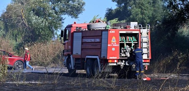 Xειροπέδες σε 46χρονο για εμπρησμό από πρόθεση