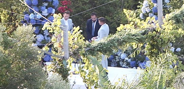 Έπεσε η αυλαία των τετραήμερων γαμήλιων εορτασμών