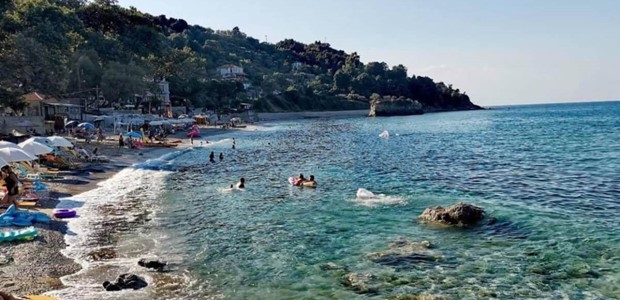 Ανήλικοι κινδύνευσαν να πνιγούν