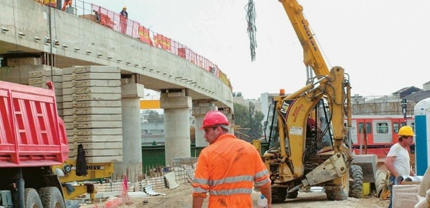 Υπογραφές για τα οδικά έργα αποκατάστασης 