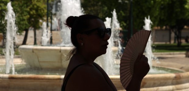 Έκτακτα μέτρα για τους εργαζόμενους λόγω καύσωνα 
