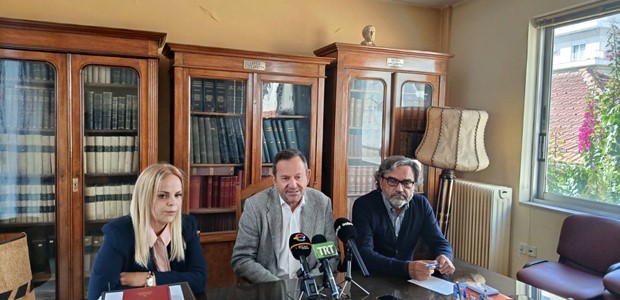 Στο χείλος της κατάρρευσης τα μικροβιολογικά εργαστήρια 