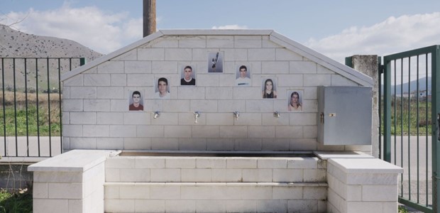 Οι ανοιχτές πληγές 22 χρόνια μετά (βίντεο)