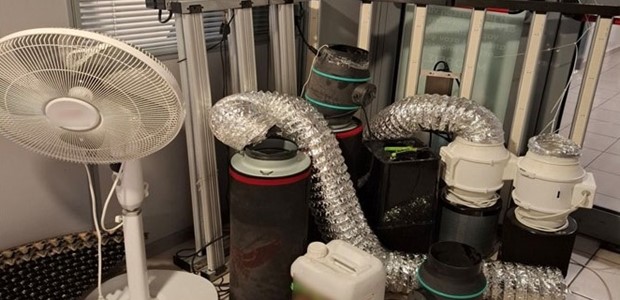Χειροπέδες σε 33χρονο στη Λάρισα