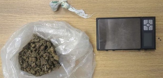 Xειροπέδες σε 31χρονο για κατοχή κάνναβης