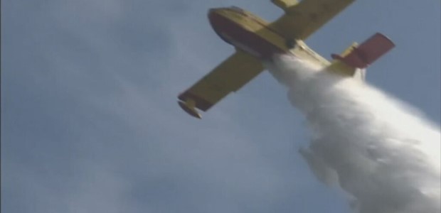 Προσθαλάσσωση πυροσβεστικού αεροσκάφους στον Κορινθιακό