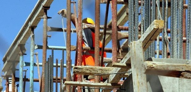 Κατέβασε ταχύτητα η οικοδομή τον Ιανουάριο