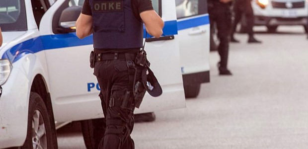 Έφοδος της αστυνομίας στον οικισμό τσιγγάνων στα Φάρσαλα