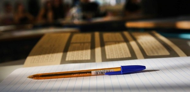Όλα έτοιμα για την πρεμιέρα των πανελλαδικών εξετάσεων