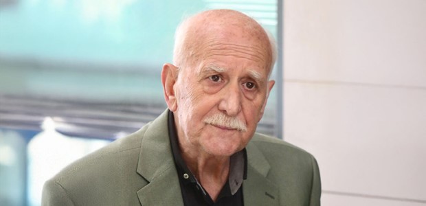 Πέθανε ο δημοσιογράφος Γιώργος Παπαδάκης 