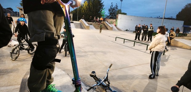 Παραδόθηκε στους νέους το νέο Skate Park