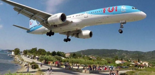 Νωρίτερα φέτος η τουριστική σεζόν