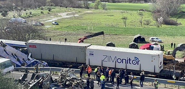 Τέμπη: Εισαγγελική παραγγελία για άμεσο ορισμό εκταφών