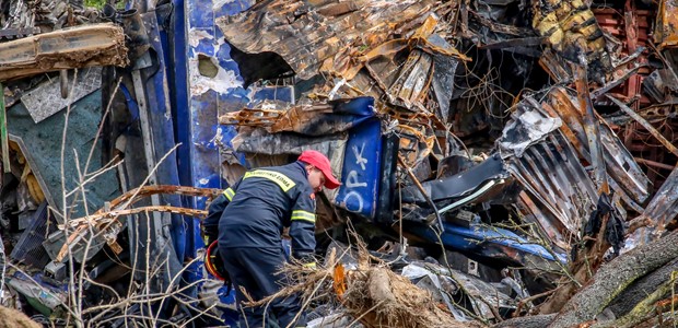 Τέμπη: Εντολή να ελέγξει όλα τα καθίσματα στη Hellenic Train