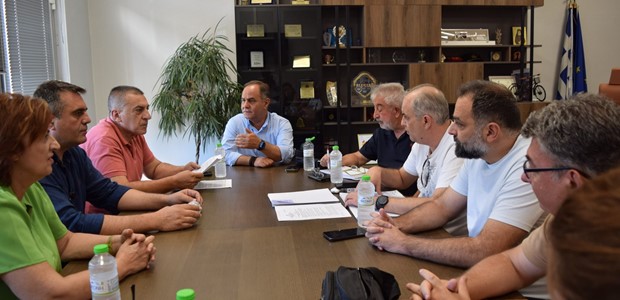 Συνάντηση Κουρέτα - Τσιάκου για έργα της Καρδίτσας 