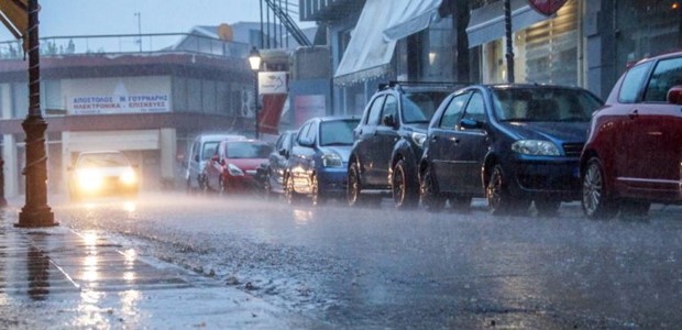 Mέχρι το βράδυ της Δευτέρας τα έντονα φαινόμενα στη Θεσσαλία