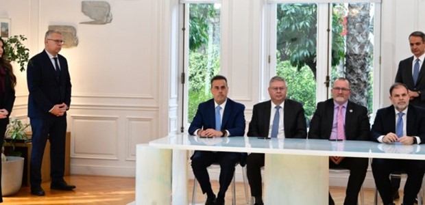 Μπήκαν οι υπογραφές για τις συμβάσεις των υδρογονανθράκων