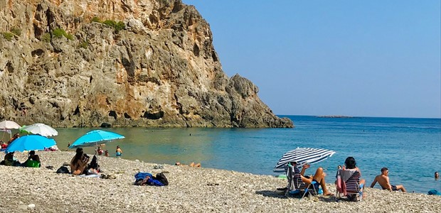 Καιρός: Καύσωνας τουλάχιστον μέχρι την Κυριακή