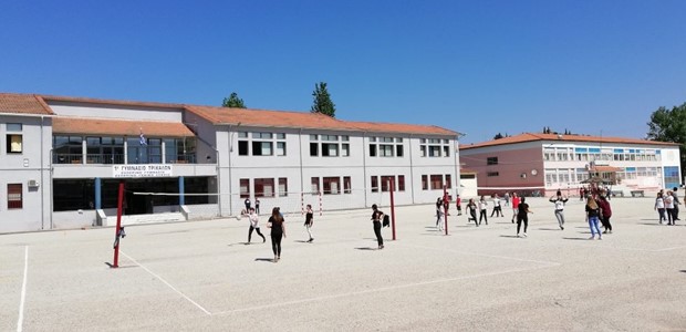 Ελέγχονται 109 γήπεδα σε σχολεία και γειτονιές