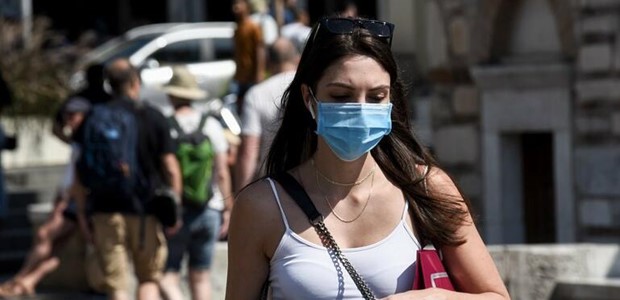 Κοντά στις 3.000 σήμερα τα κρούσματα κορωνοϊού 