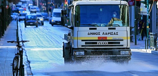 Υδροφόρες και προσωπικό στις πυρκαγιές της Β. Εύβοιας