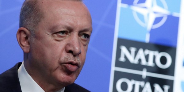 Σκληρό πόκερ του Ερντογάν με το ΝΑΤΟ