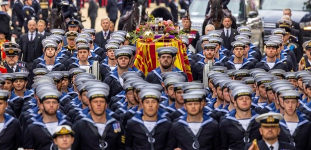 Το τελευταίο σάλπισμα για την Ελισάβετ 