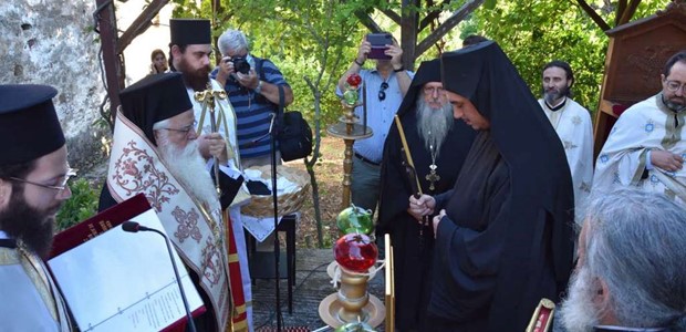 Ρασοφορία νέου Μοναχού στο Προμύρι