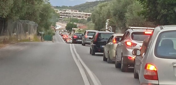 Ουρές χιλιομέτρων στην επιστροφή από Πήλιο