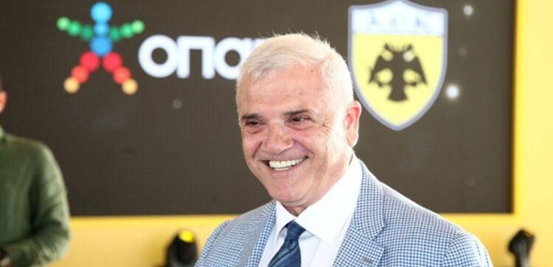 Πήρε φωτιά το αεροσκάφος του Δημήτρη Μελισσανίδη