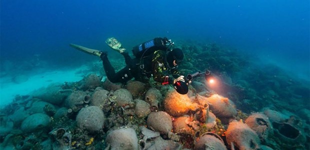 Το AFP παρουσιάζει το υποβρύχιο μουσείο της Αλοννήσου 