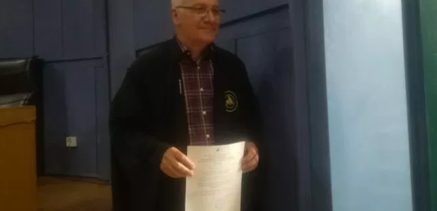 Συνταξιούχος τορναδόρος πήρε πτυχίο στα 70 του