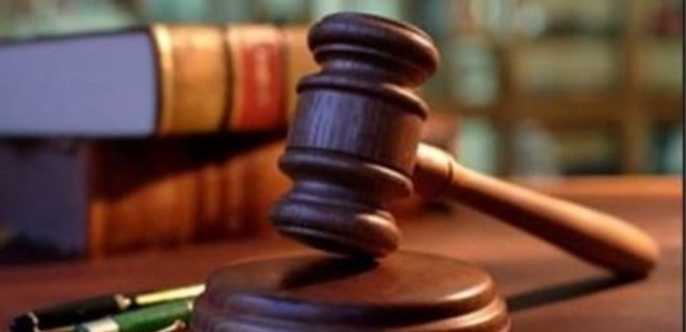 Καμπάνες σε πρώην δήμαρχο και ταμία για υπεξαίρεση 