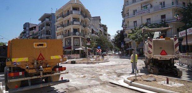 Ξεκινά η ανακατασκευή πεζοδρομίων στην 23ης Οκτωβρίου